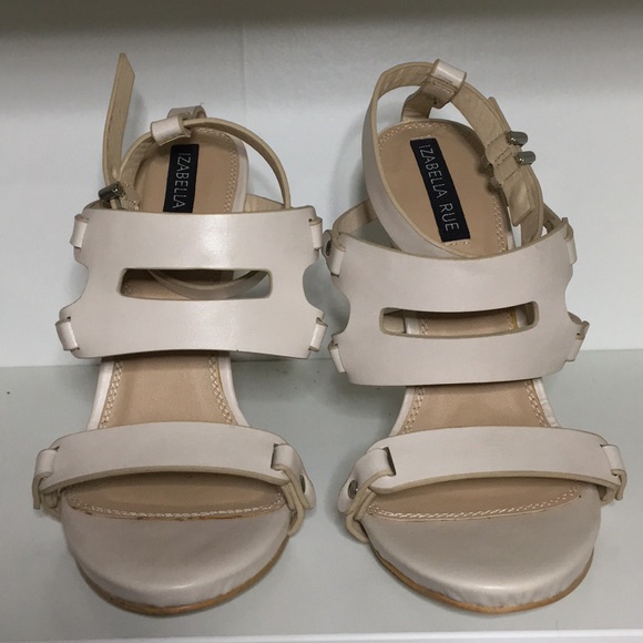 Nude Heels - Picture 2 of 4